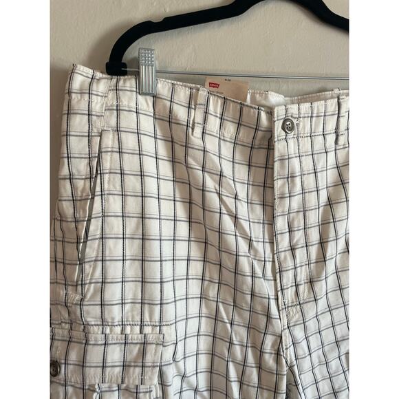 NWT Levis Mens Ace Cargo Twill Plaid Shorts Size W 38 - Picture 2 of 6